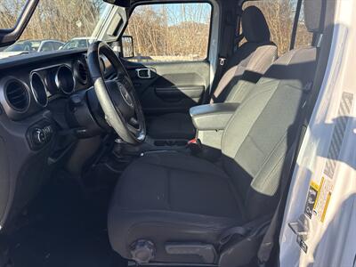 2021 Jeep Gladiator Sport - Photo 9 - Danbury, CT 06810