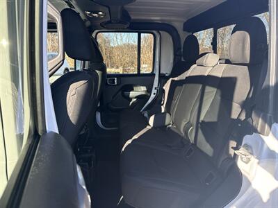 2021 Jeep Gladiator Sport - Photo 12 - Danbury, CT 06810
