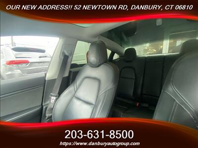 2019 Tesla Model 3 Long Range   - Photo 14 - Danbury, CT 06810