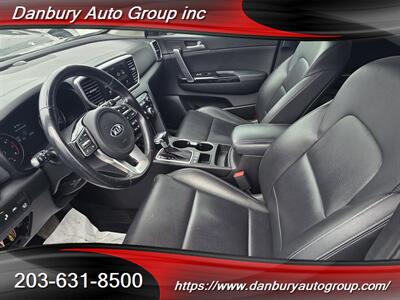 2020 Kia Sportage EX   - Photo 8 - Danbury, CT 06810