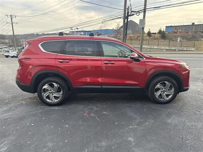 2023 Hyundai SANTA FE SEL - Photo 8 - Danbury, CT 06810
