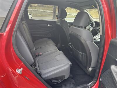 2023 Hyundai SANTA FE SEL - Photo 10 - Danbury, CT 06810