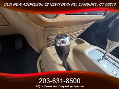 2012 Jeep Wrangler Sahara - Photo 12 - Danbury, CT 06810