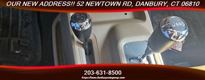 2012 Jeep Wrangler Sahara   - Photo 10 - Danbury, CT 06810