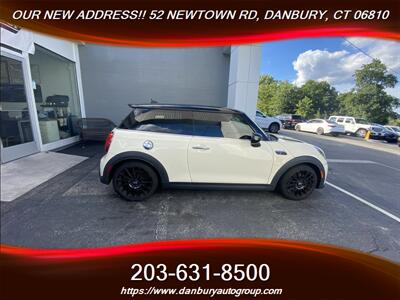 2022 MINI Hardtop 2 Door Cooper S - Photo 9 - Danbury, CT 06810