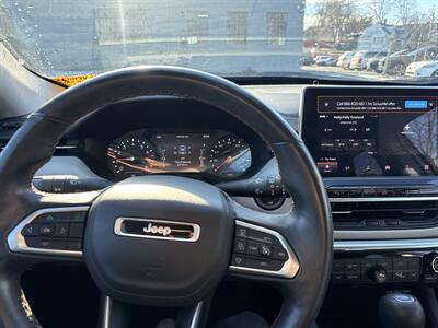 2022 Jeep Compass Limited   - Photo 10 - Danbury, CT 06810