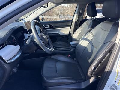 2022 Jeep Compass Limited   - Photo 9 - Danbury, CT 06810