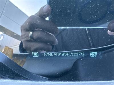 2023 Chevrolet Traverse Premier   - Photo 12 - Danbury, CT 06810