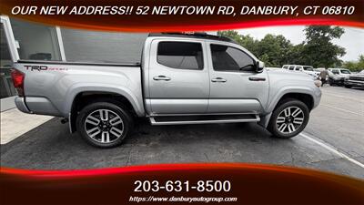 2017 Toyota Tacoma SR V6 TRD SPORT - Photo 5 - Danbury, CT 06810