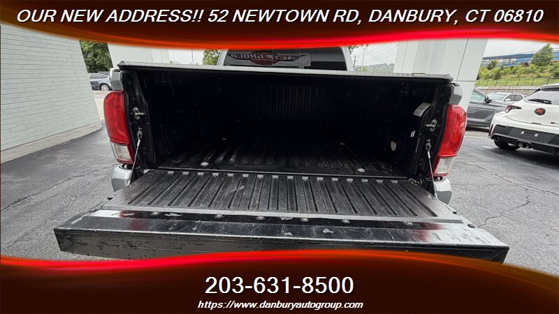 2017 Toyota Tacoma SR V6 TRD SPORT - Photo 32 - Danbury, CT 06810