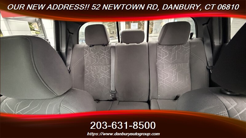 2017 Toyota Tacoma SR V6 TRD SPORT - Photo 27 - Danbury, CT 06810