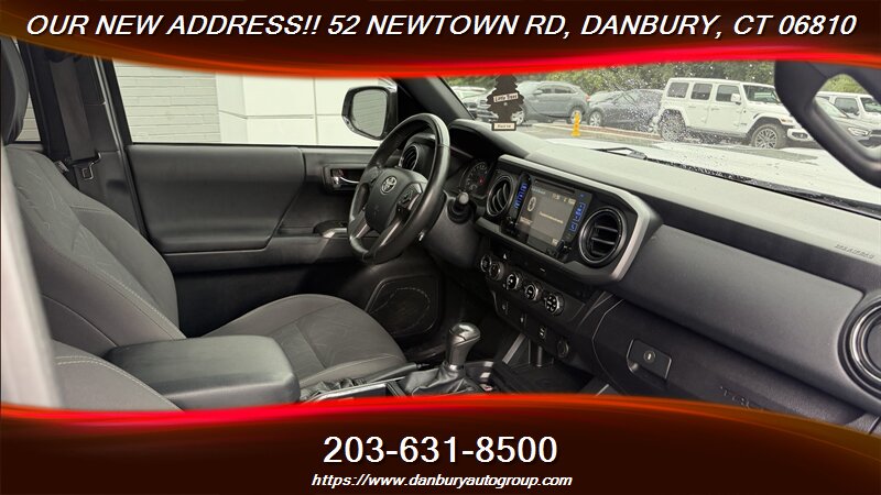 2017 Toyota Tacoma SR V6 TRD SPORT - Photo 29 - Danbury, CT 06810