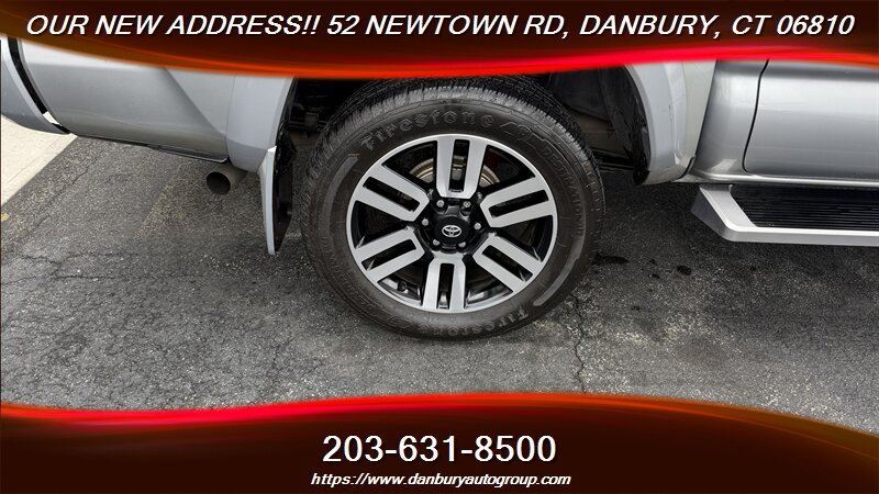 2017 Toyota Tacoma SR V6 TRD SPORT - Photo 12 - Danbury, CT 06810