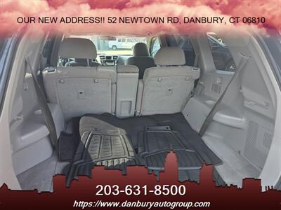 2013 Toyota Highlander SE - Photo 4 - Danbury, CT 06810