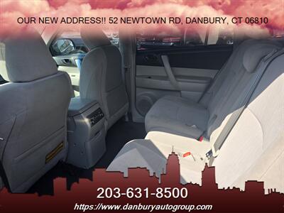 2013 Toyota Highlander SE - Photo 6 - Danbury, CT 06810