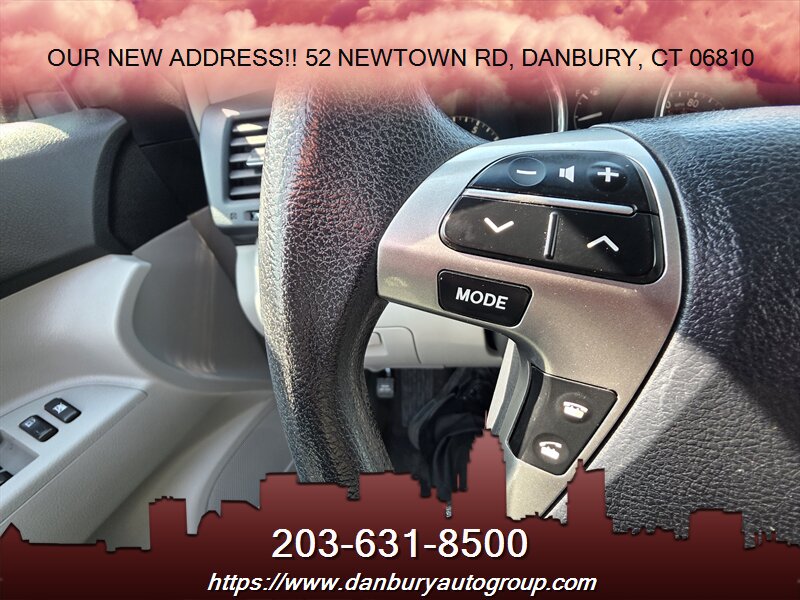 2013 Toyota Highlander SE - Photo 12 - Danbury, CT 06810