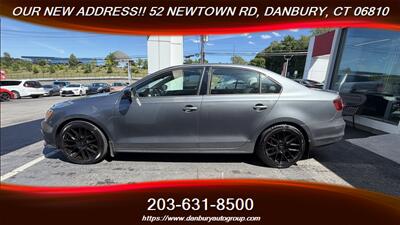 2016 Volkswagen Jetta 1.8T Sport - Photo 2 - Danbury, CT 06810