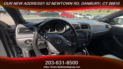 2016 Volkswagen Jetta 1.8T Sport - Photo 15 - Danbury, CT 06810