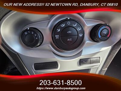2016 Ford Fiesta SE   - Photo 12 - Danbury, CT 06810