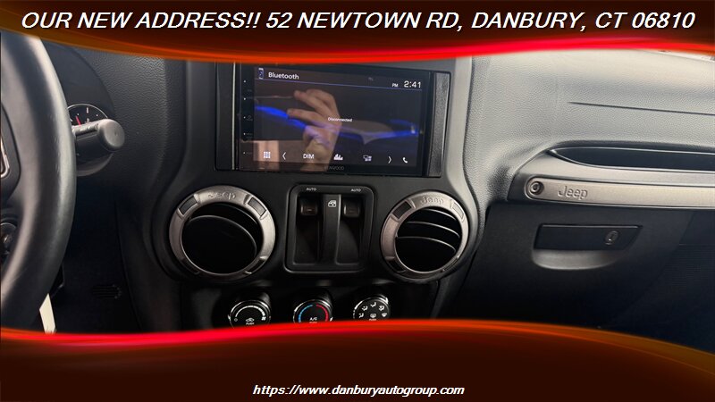 2013 Jeep Wrangler Sport - Photo 14 - Danbury, CT 06810