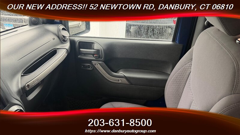 2013 Jeep Wrangler Sport - Photo 13 - Danbury, CT 06810
