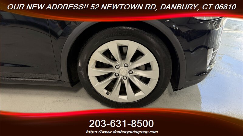 2018 Tesla Model X 75D 6 PASSENGER - Photo 10 - Danbury, CT 06810