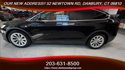2018 Tesla Model X 75D 6 PASSENGER - Photo 2 - Danbury, CT 06810