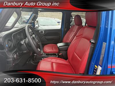 2024 Jeep Wrangler Rubicon 4xe   - Photo 8 - Danbury, CT 06810