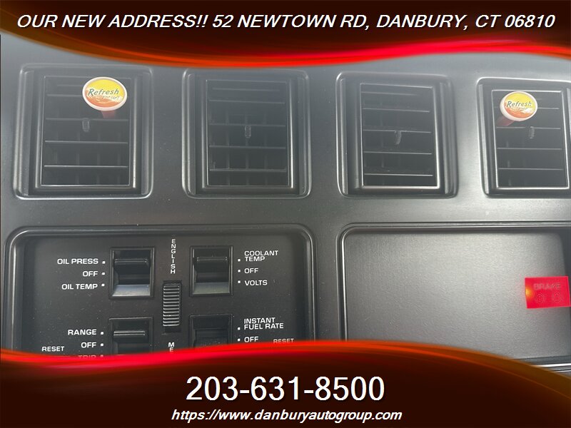 1988 Chevrolet Corvette - Photo 9 - Danbury, CT 06810
