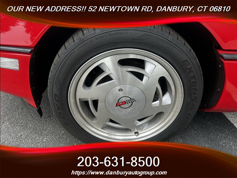 1988 Chevrolet Corvette - Photo 7 - Danbury, CT 06810