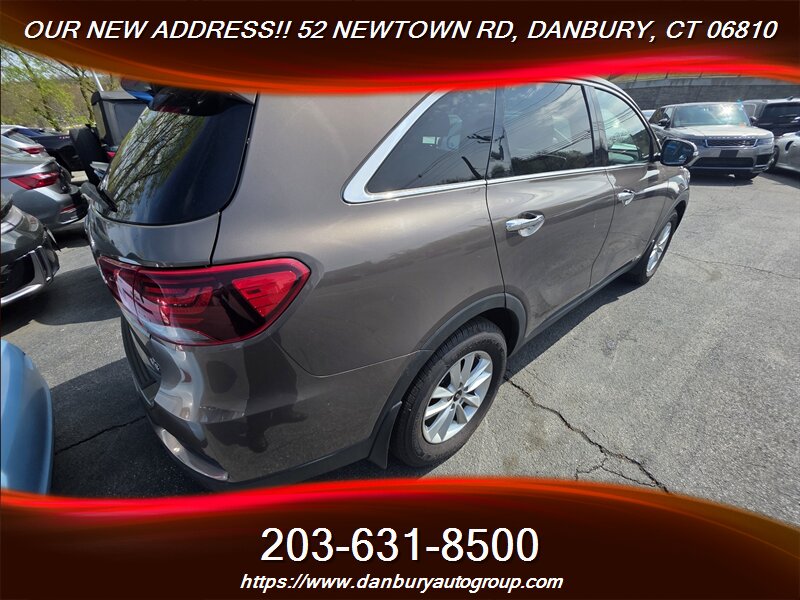 2019 Kia Sorento LX V6 - Photo 19 - Danbury, CT 06810