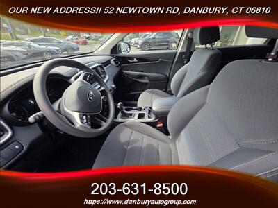 2019 Kia Sorento LX V6 - Photo 6 - Danbury, CT 06810