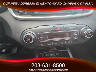 2019 Kia Sorento LX V6 - Photo 15 - Danbury, CT 06810