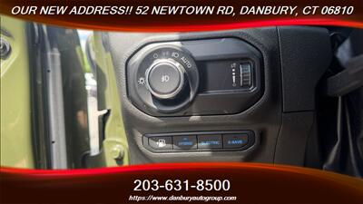 2023 Jeep Wrangler Rubicon 4xe   - Photo 17 - Danbury, CT 06810