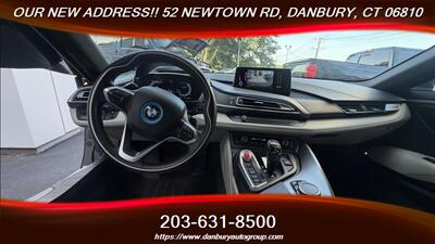 2015 BMW i8   - Photo 22 - Danbury, CT 06810