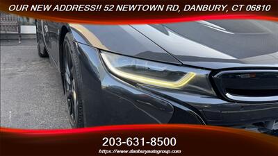 2015 BMW i8   - Photo 10 - Danbury, CT 06810