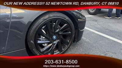 2015 BMW i8   - Photo 12 - Danbury, CT 06810