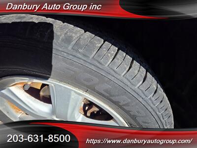 2009 Toyota Camry   - Photo 4 - Danbury, CT 06810