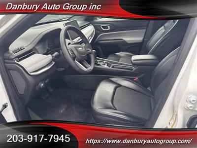 2023 Jeep Compass Latitude   - Photo 13 - Danbury, CT 06810