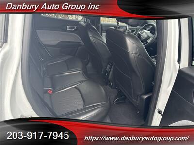 2023 Jeep Compass Latitude   - Photo 8 - Danbury, CT 06810