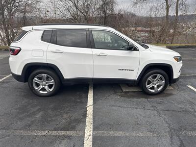 2023 Jeep Compass Latitude   - Photo 7 - Danbury, CT 06810