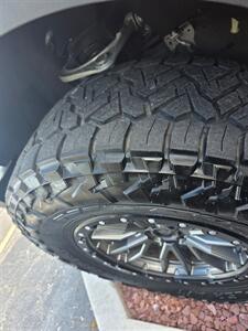 2022 Ford Bronco   - Photo 4 - Danbury, CT 06810
