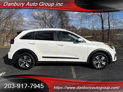 2022 Kia Niro Plug-In Hybrid LXS  LXS - Photo 6 - Danbury, CT 06810