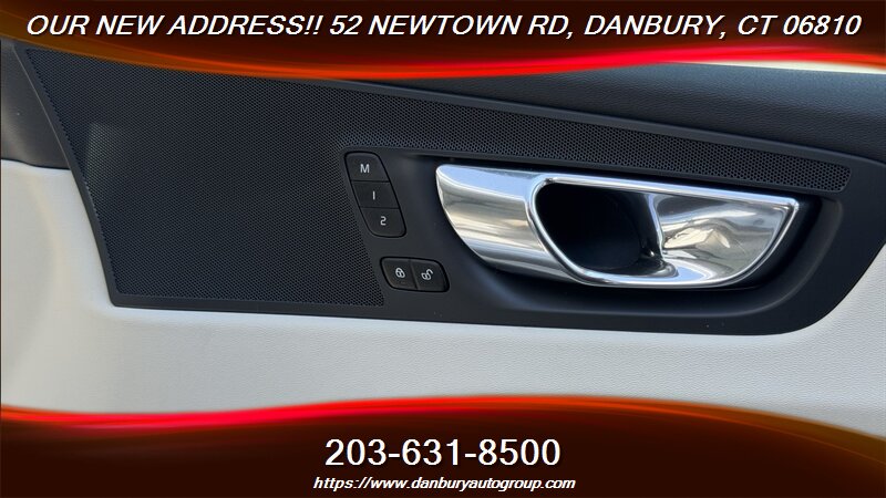 2019 Volvo XC60 T6 Momentum - Photo 18 - Danbury, CT 06810