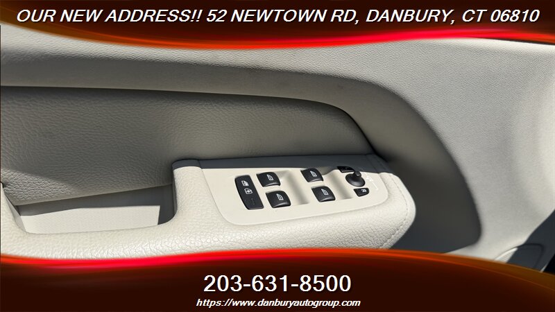 2019 Volvo XC60 T6 Momentum - Photo 13 - Danbury, CT 06810