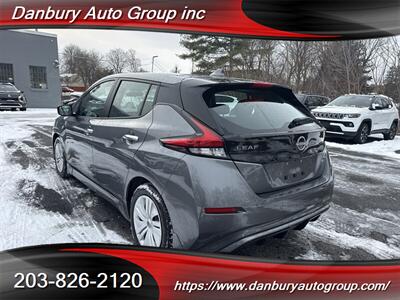 2024 Nissan LEAF S   - Photo 4 - Danbury, CT 06810