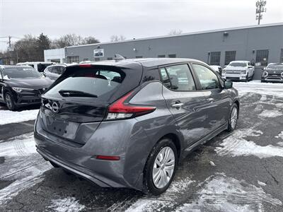 2024 Nissan LEAF S - Photo 6 - Danbury, CT 06810