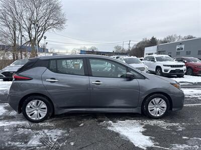 2024 Nissan LEAF S - Photo 7 - Danbury, CT 06810