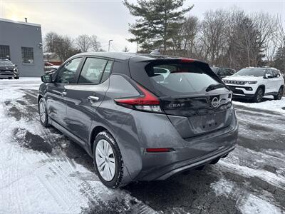 2024 Nissan LEAF S - Photo 4 - Danbury, CT 06810