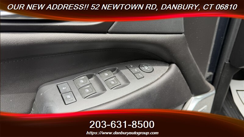 2019 Cadillac Escalade ESV Luxury - Photo 13 - Danbury, CT 06810